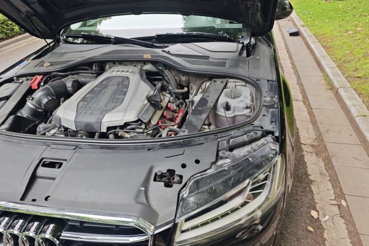 Used Audi A8 2016 A8L 45 TFSI quattro Luxury Edition Engine Bay Left