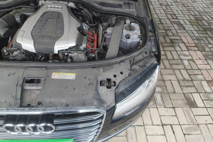 Used Audi A8 2016 A8L 45 TFSI quattro Luxury Edition Engine Bay Left