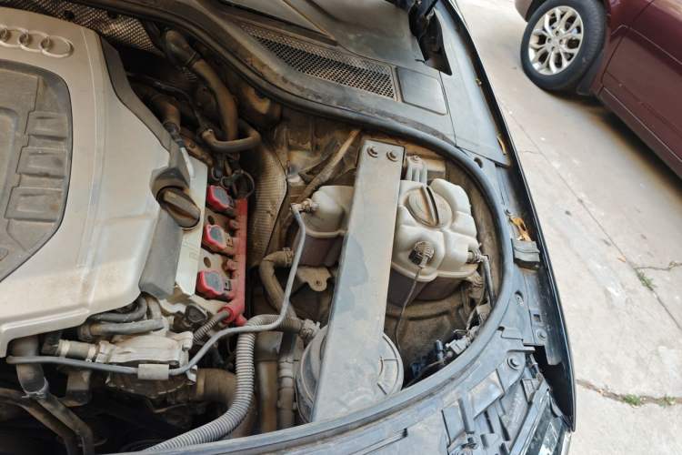 Used Audi A8 2016 A8L 45 TFSI quattro Fashion Edition Engine Bay Left