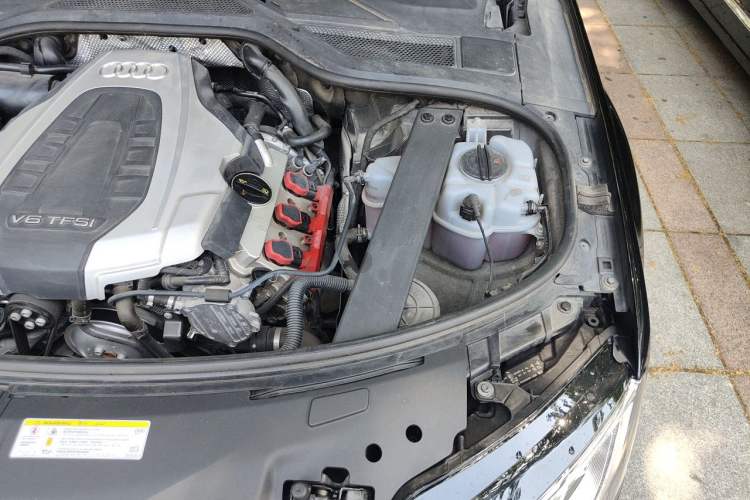 Used Audi A8 2016 A8L 45 TFSI quattro Luxury Edition Engine Bay Left