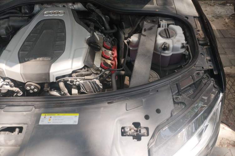 Used Audi A8 2016 A8L 45 TFSI quattro Luxury Edition Engine Bay Left