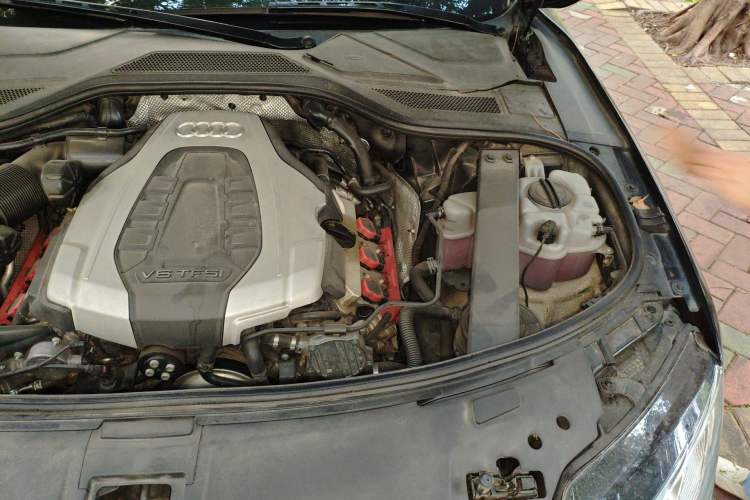 Used Audi A8 2016 A8L 45 TFSI quattro Fashion Edition Engine Bay Left