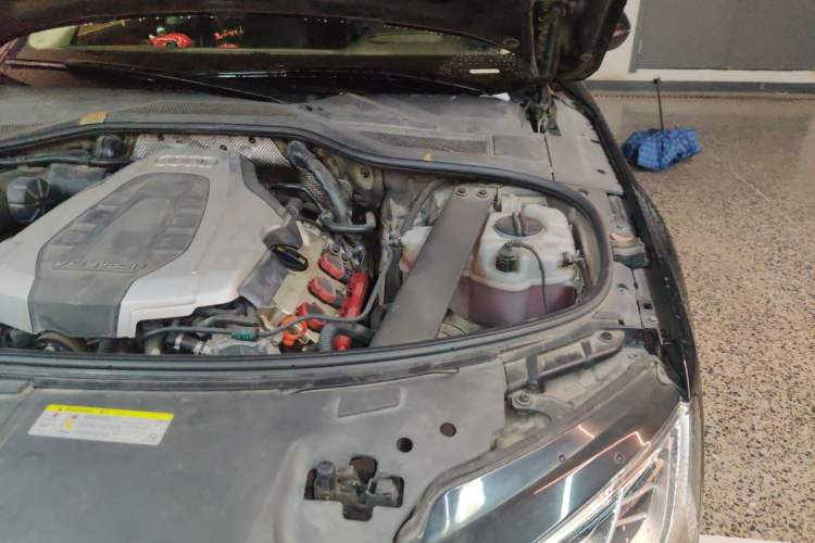 Used Audi A8 2016 A8L 50 TFSI quattro Prestige Edition Engine Bay Left