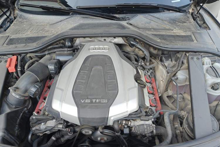 Used Audi A8 2016 A8L 45 TFSI quattro Luxury Edition Engine Bay