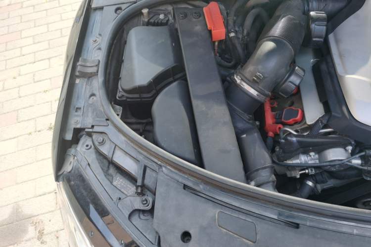 Used Audi A8 2016 A8L 45 TFSI quattro Luxury Edition Engine Bay Right