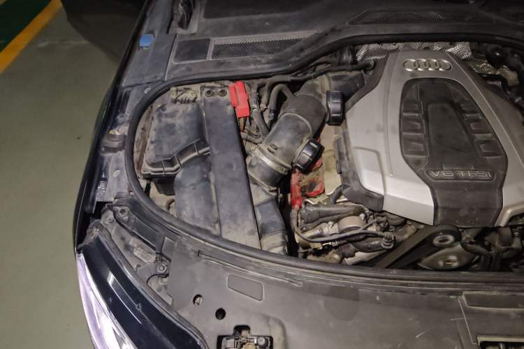 Used Audi A8 2016 A8L 45 TFSI quattro Comfort model Engine Bay Right