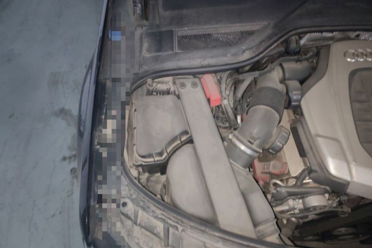 Used Audi A8 2016 A8L 45 TFSI quattro Luxury Edition Engine Bay Right