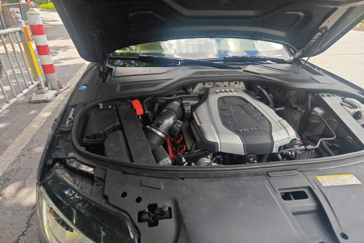 Used Audi A8 2016 A8L 45 TFSI quattro Fashion Edition Engine Bay Right