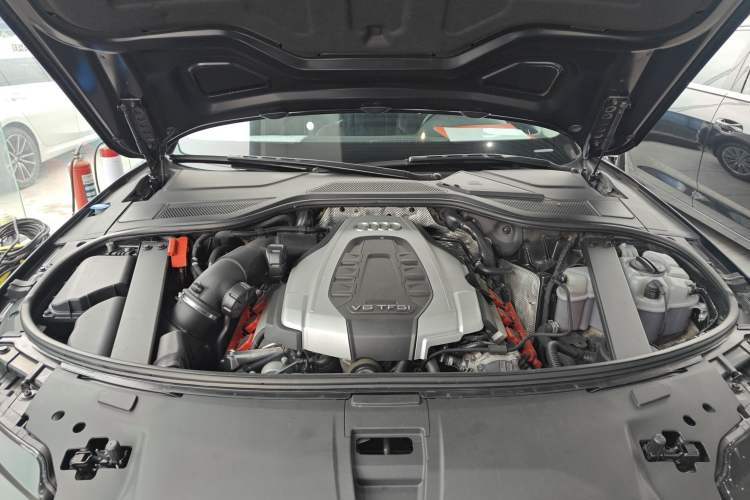 Used Audi A8 2016 A8L 45 TFSI quattro Fashion Edition Engine Bay