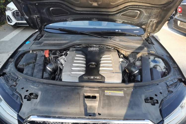 Used Audi A8 2016 A8L 6.3 FSI W12 quattro flagship model Engine Bay