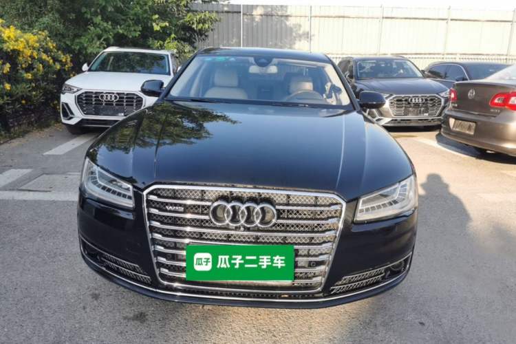 Used Audi A8 2016 A8L 6.3 FSI W12 quattro flagship model Front