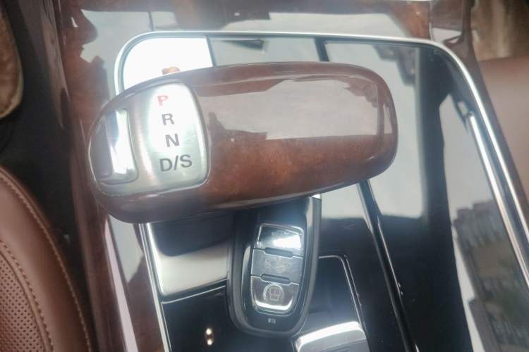 Used Audi A8 2016 A8L 50 TFSI quattro Prestige Edition Gear Lever