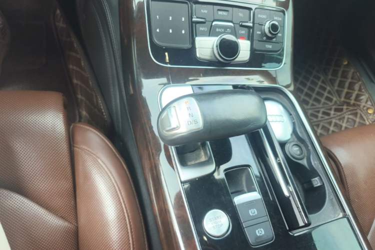 Used Audi A8 2016 A8L 45 TFSI quattro Luxury Edition Gear Lever