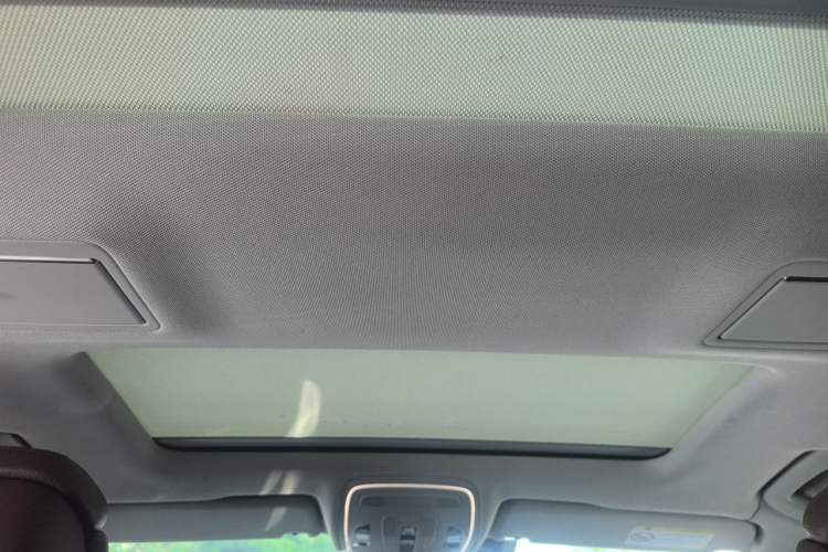 Used Audi A8 2016 A8L 45 TFSI quattro Comfort model Headliner
