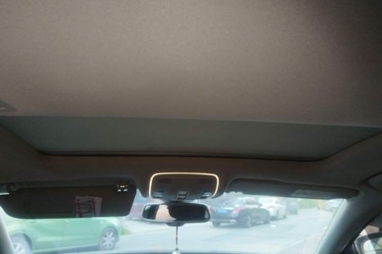 Used Audi A8 2016 A8L 45 TFSI quattro Comfort model Headliner