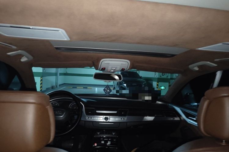 Used Audi A8 2016 A8L 45 TFSI quattro Comfort model Headliner