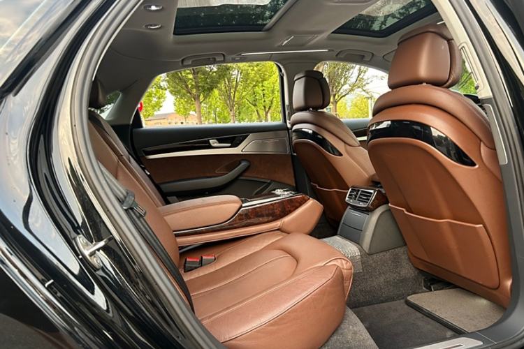 Used Audi A8 2016 A8L 45 TFSI quattro Comfort model Interior 11