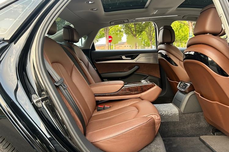 Used Audi A8 2016 A8L 45 TFSI quattro Comfort model Interior 12