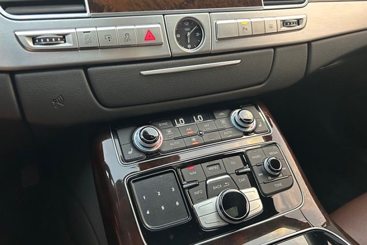 Used Audi A8 2016 A8L 45 TFSI quattro Comfort model Interior 14