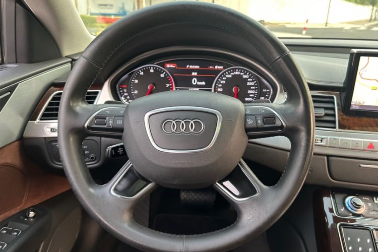 Used Audi A8 2016 A8L 45 TFSI quattro Comfort model Interior 3