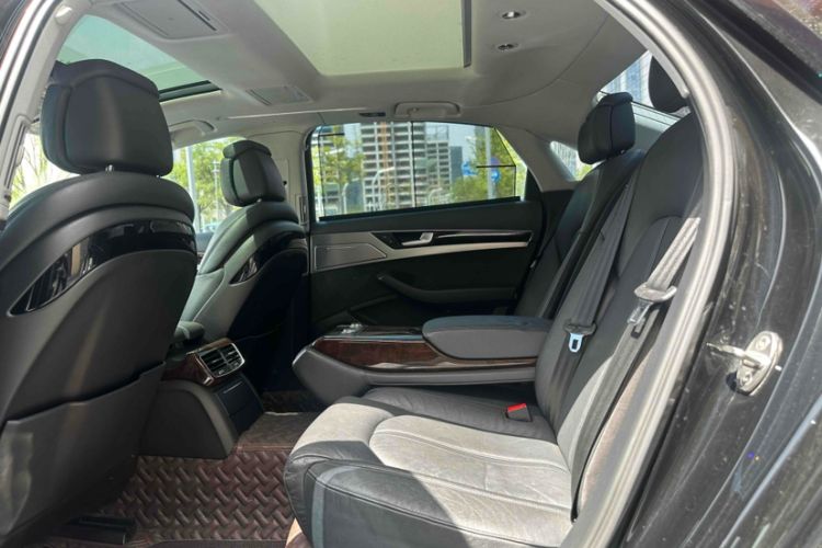 Used Audi A8 2016 A8L 45 TFSI quattro Comfort model Interior 7