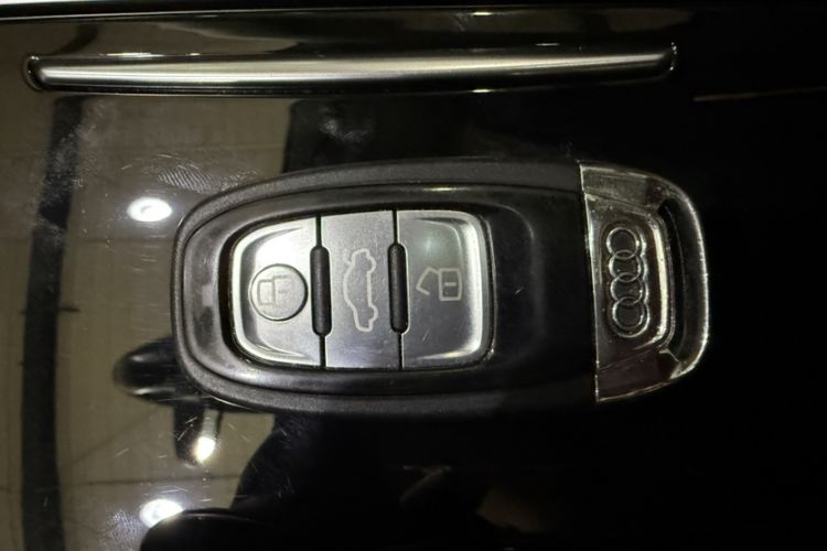 Used Audi A8 2016 A8L 45 TFSI quattro Luxury Edition Interior 8