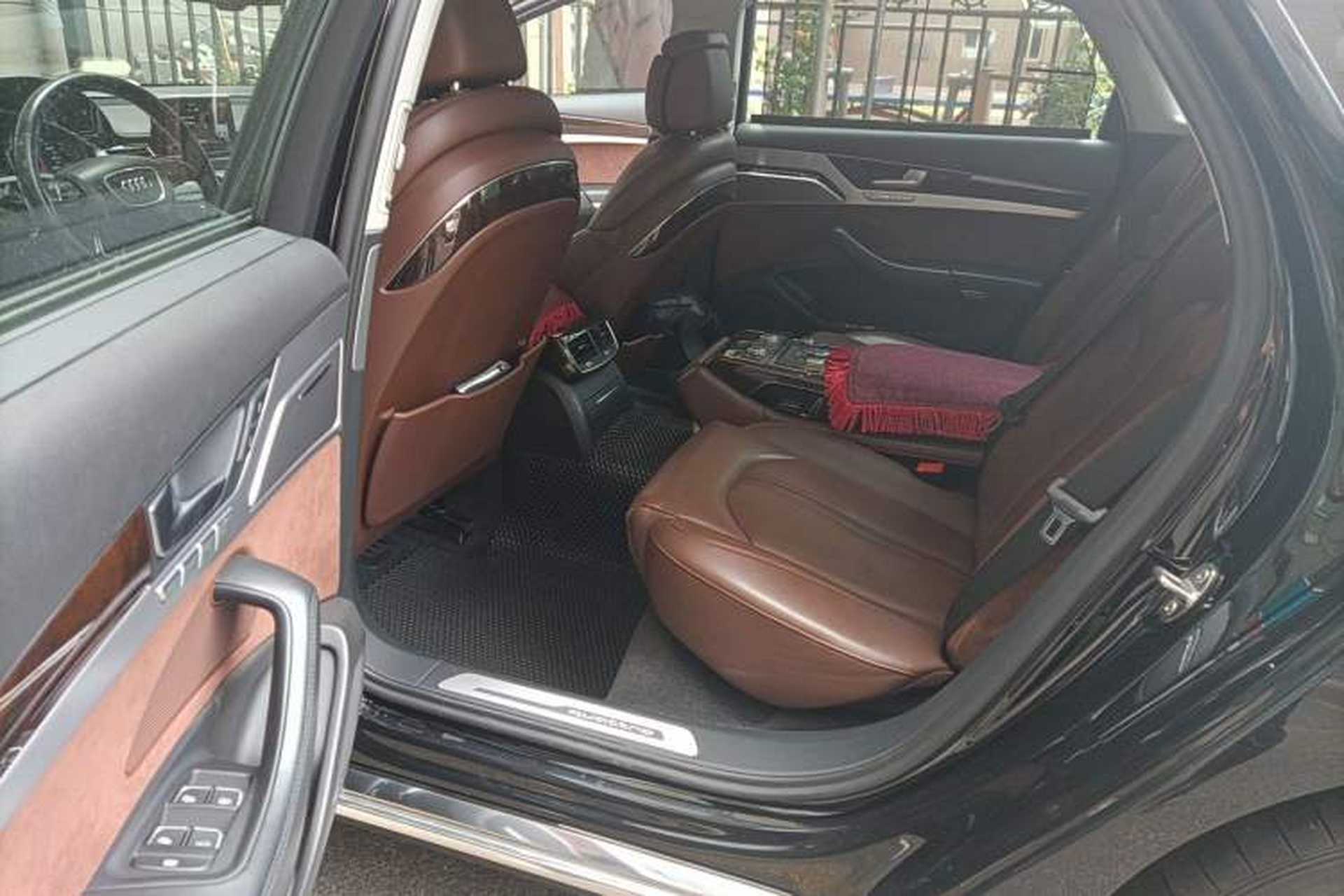 Used Audi A8 2016 A8L 45 TFSI quattro Luxury Edition Left Rear Seat