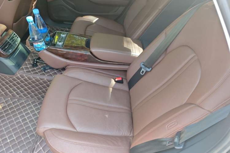 Used Audi A8 2016 A8L 45 TFSI quattro Fashion Edition Left Rear Seat