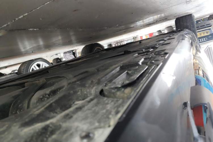 Used Audi A8 2016 A8L 45 TFSI quattro Fashion Edition Left Side Sill