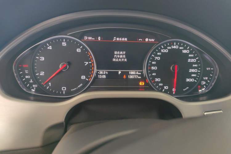 Used Audi A8 2016 A8L 45 TFSI quattro Comfort model Odometer Close Up