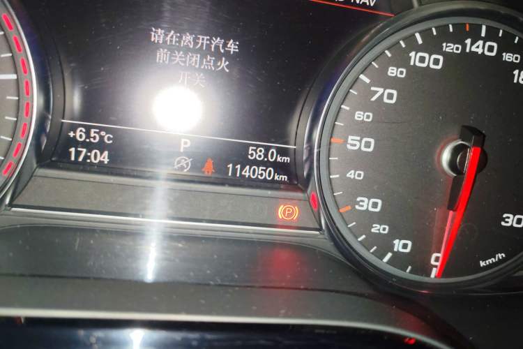 Used Audi A8 2016 A8L 45 TFSI quattro Luxury Edition Odometer Close Up