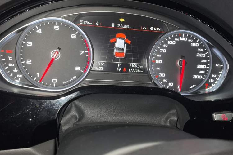 Used Audi A8 2016 A8L 45 TFSI quattro Luxury Edition Odometer Close Up
