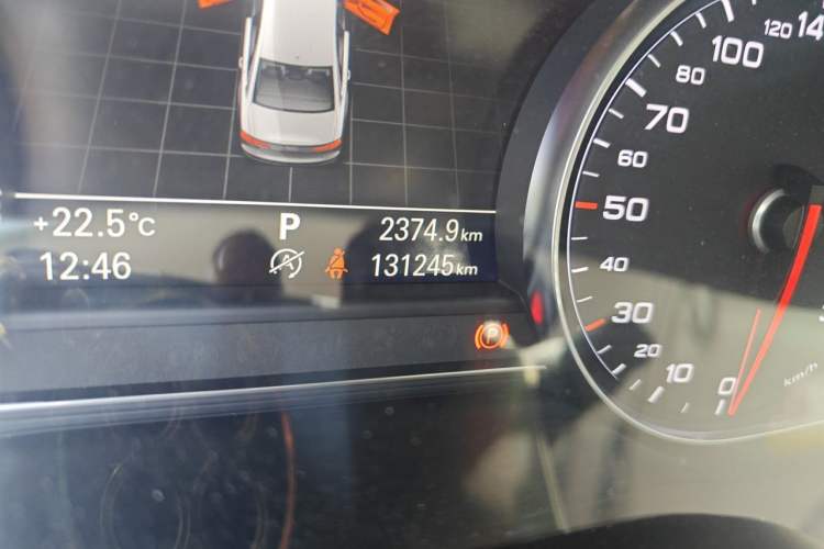Used Audi A8 2016 A8L 45 TFSI quattro Luxury Edition Odometer Close Up
