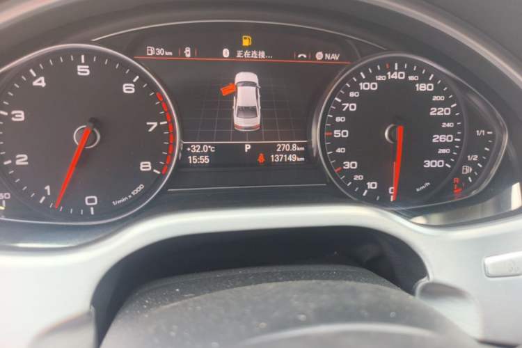 Used Audi A8 2016 A8L 45 TFSI quattro Luxury Edition Odometer Close Up