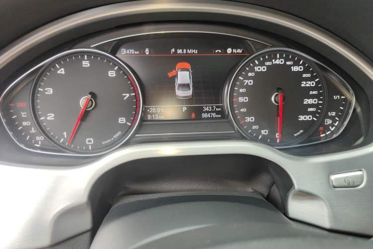 Used Audi A8 2016 A8L 45 TFSI quattro Fashion Edition Odometer Close Up
