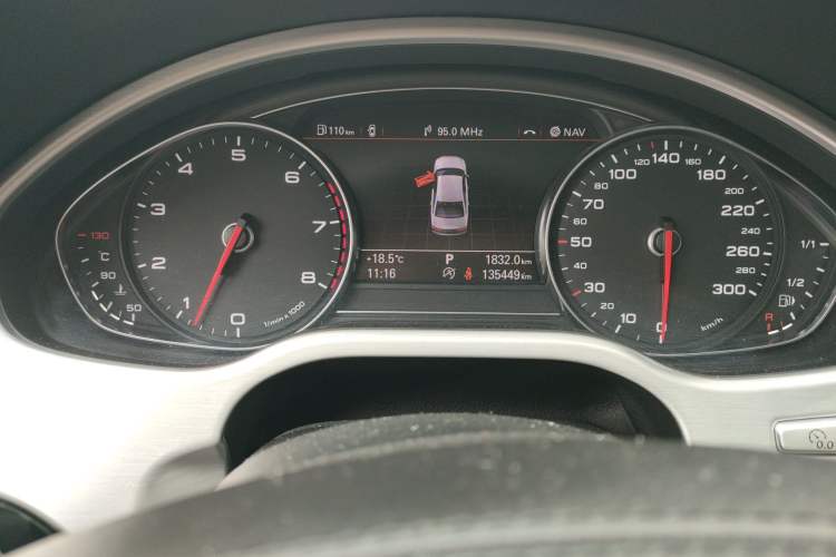 Used Audi A8 2016 A8L 45 TFSI quattro Luxury Edition Odometer Close Up