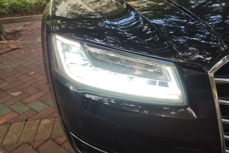 Used Audi A8 2016 A8L 45 TFSI quattro Fashion Edition Right Front Headlight