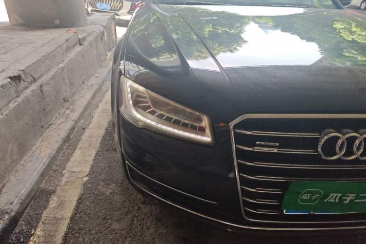 Used Audi A8 2016 A8L 45 TFSI quattro Comfort model Right Front Headlight