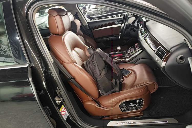 Used Audi A8 2016 A8L 45 TFSI quattro Comfort model Right Front Seat