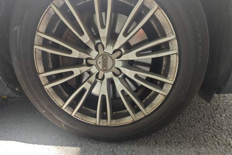 Used Audi A8 2016 A8L 45 TFSI quattro Fashion Edition Right Front Wheel Hub
