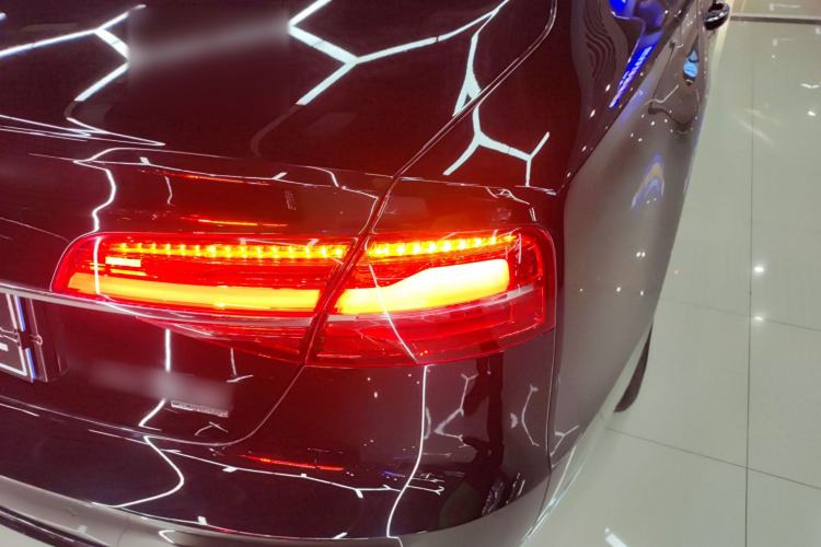 Used Audi A8 2016 A8L 45 TFSI quattro Fashion Edition Right Rear Taillight