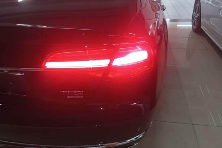 Used Audi A8 2016 A8L 45 TFSI quattro Comfort model Right Rear Taillight