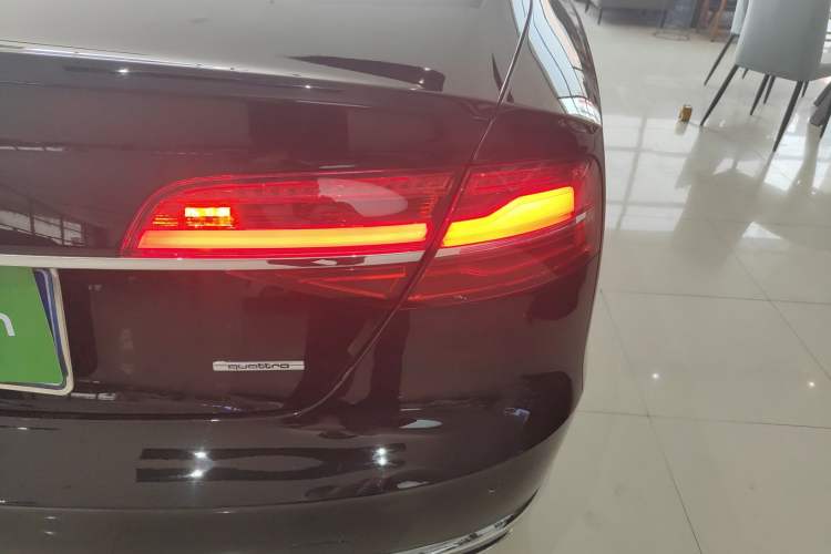 Used Audi A8 2016 A8L 45 TFSI quattro Luxury Edition Right Rear Taillight