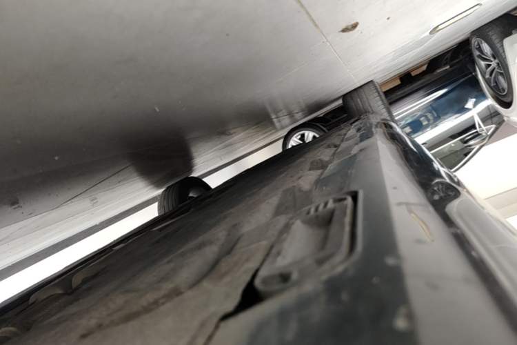 Used Audi A8 2016 A8L 30 FSI Comfort Model Right Side Sill