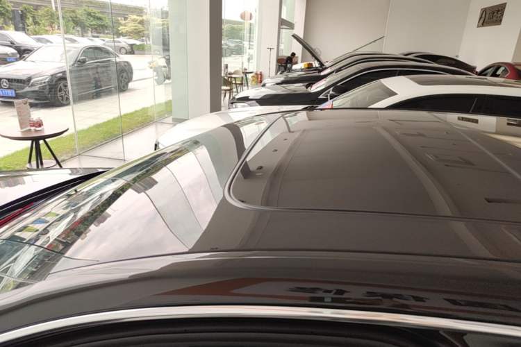 Used Audi A8 2016 A8L 30 FSI Comfort Model Roof