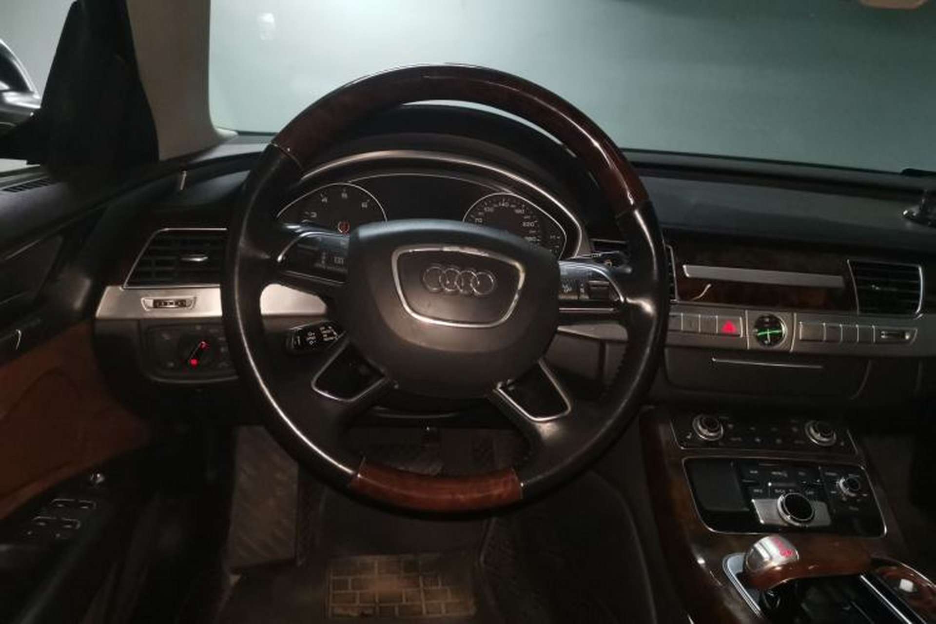 Used Audi A8 2016 A8L 45 TFSI quattro Comfort model Steering Wheel