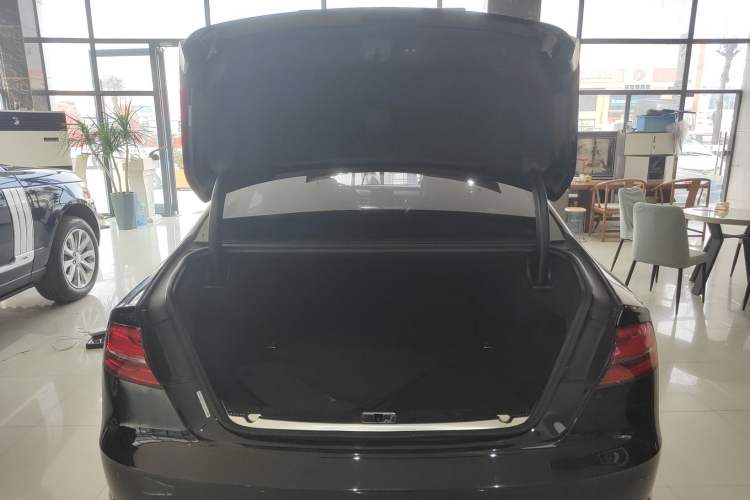 Used Audi A8 2016 A8L 45 TFSI quattro Luxury Edition Trunk