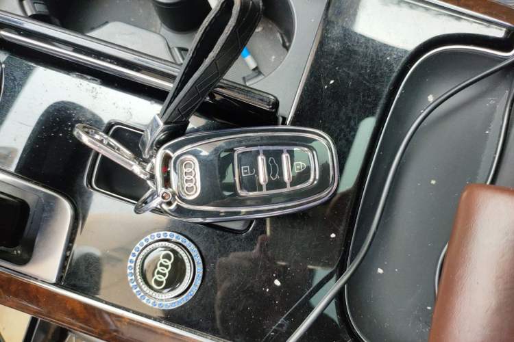 Used Audi A8 2016 A8L 45 TFSI quattro Luxury Edition Vehicle Key