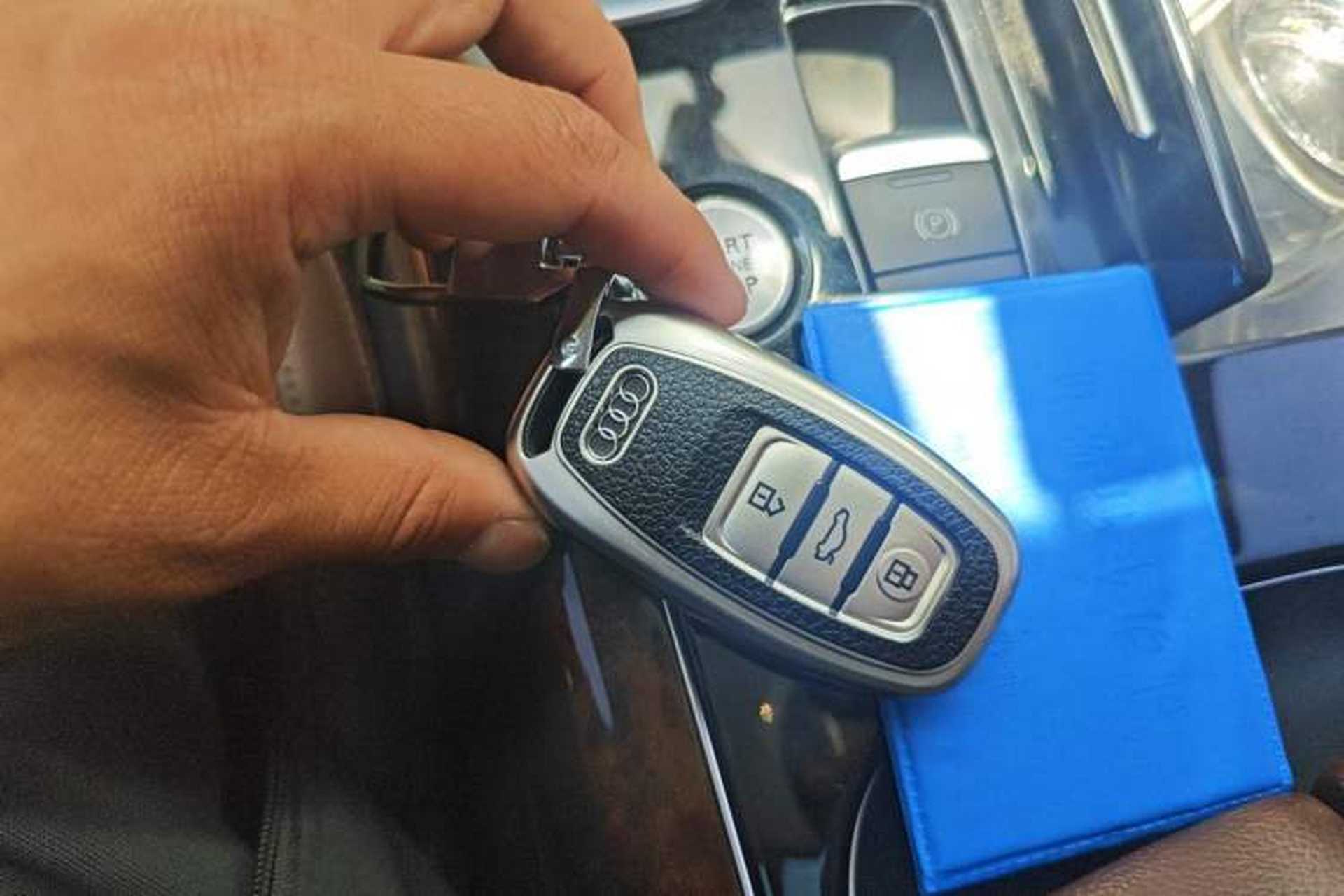 Used Audi A8 2016 A8L 45 TFSI quattro Fashion Edition Vehicle Key
