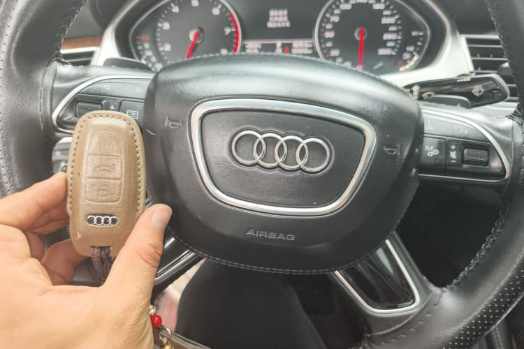 Used Audi A8 2016 A8L 45 TFSI quattro Luxury Edition Vehicle Key